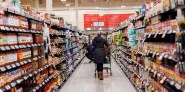 تورم کانادا در آوریل به 2.7 درصد کاهش یافت