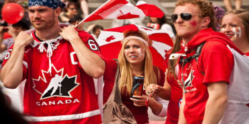 افزایش مشکل اشتغال برای دانشجویان مهاجر در کانادا