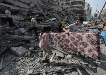 لبنان شاهد مرگبارترین روز درگیری از سال 2006/ بیش از 270 کشته از حملات اسرائیل