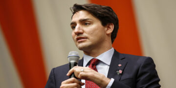 یک نماینده لیبرال: استعفای ترودو به نفع کانادا خواهد بود