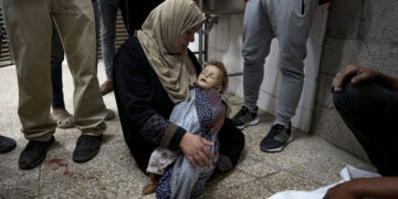 نامه سرگشاده 99 کارمند بهداشتی به کاخ سفید/ نامه‌ای که نسل‌کشی در غزه را مستند می‌کند