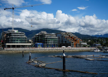 رویترز: کانادا با بحران مالکیت خانه روبه‌رو است