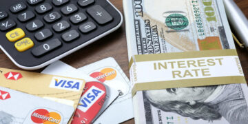 بانک مرکزی کانادا بار دیگر نرخ بهره را به 3.75 کاهش داد