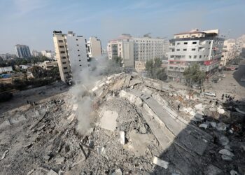 ادامه حملات اسرائیل به حومه جنوبی بیروت/ 24 نفر را در غزه در یک روز کشته شدند