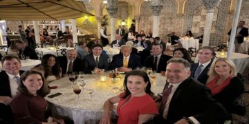 ترودو در پی تهدید تعرفه‌ها با دونالد ترامپ دیدار کرد