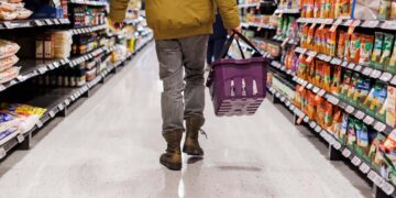 افزایش نرخ تورم کانادا به 2 درصد