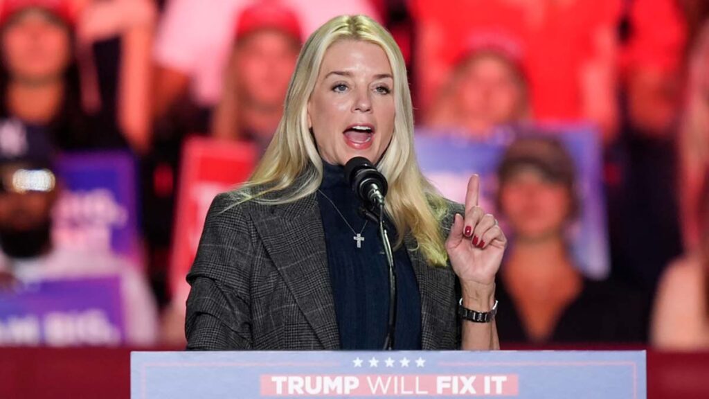 pam bondi 111732233599653