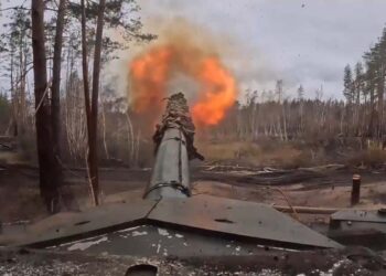 مذاکرات اضطراری  ناتو و اوکراین پس از حمله روسیه با موشک جدید مافوق صوت