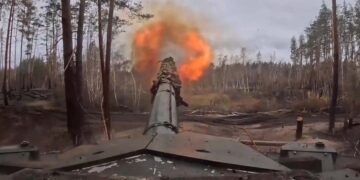 مذاکرات اضطراری  ناتو و اوکراین پس از حمله روسیه با موشک جدید مافوق صوت