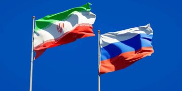 سفیر ایران در روسیه: پیمان روسیه و ایران شامل بند دفاع متقابل نخواهد بود