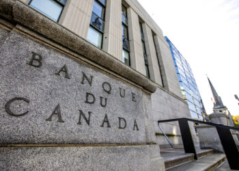 احتمال کاهش نرخ بهره بانک مرکزی کانادا/ تصمیم مهم کانادا در مواجهه با ترامپ