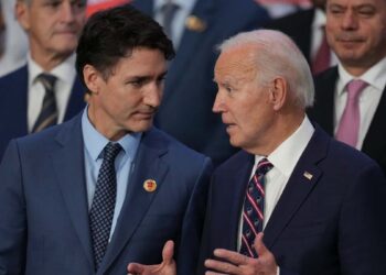 بایدن می‌گوید به خاطر ترودو، جهان وضعیت بهتری دارد