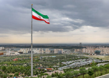 سی‌ان‌ان: بازگشت تولیدات موشکی ایران/ ورود کشتی سوخت موشک از چین به ایران