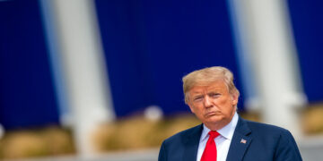 ترامپ تعرفه‌های فولاد و آلومینیوم کانادا را 2 برابر می‌کند