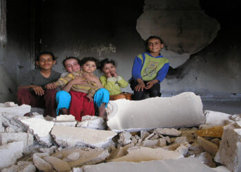 بیش از ۳۰ فلسطینی توسط اسرائیل کشته شدند/منابع غذایی غزه به پایان رسیده است