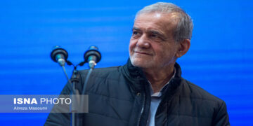 پزشکیان: ایران خواهان گفت‌وگو از موضع برابر است