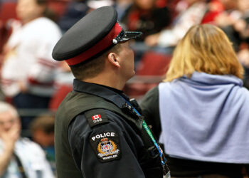 حمله مرگبار در پیکرینگ؛ پسر ۱۴ ساله متهم به قتل و دستور قرنطینه اضطراری به ساکنان