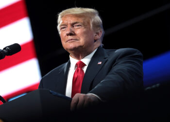 اکثر کانادایی‌ها بر این باورند که تعرفه‌های ترامپ تا پایان دوره ریاست‌جمهوری‌ لغو می‌شوند