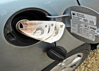 آمار کانادا: حذف مالیات کربن از سوخت‌ها، تورم را کاهش داده است