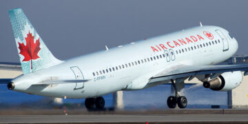 کاهش سفر کانادایی‌ها به آمریکا / خطوط هوایی کانادا به دنبال مسیرهای جدید