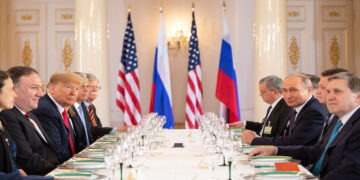 ترامپ پیشنهاد پوتین برای کمک در حل بحران ایران را رد کرد/ تمرکز بر پایان جنگ اوکراین