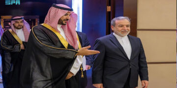 عراقچی و بن‌سلمان در جده دیدار کردند